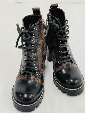 Louis Vuitton Monogram Lace-Up Ankle Boots Black Leather Size 38.5